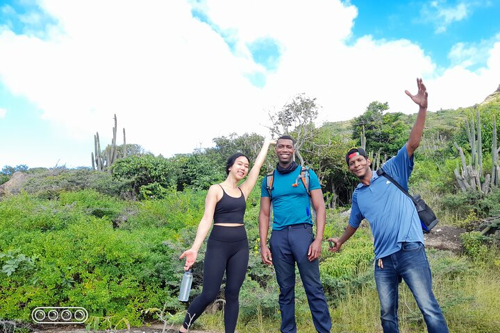 Amazing hike with beautiful people at Mermaid's Garden, English Harbour